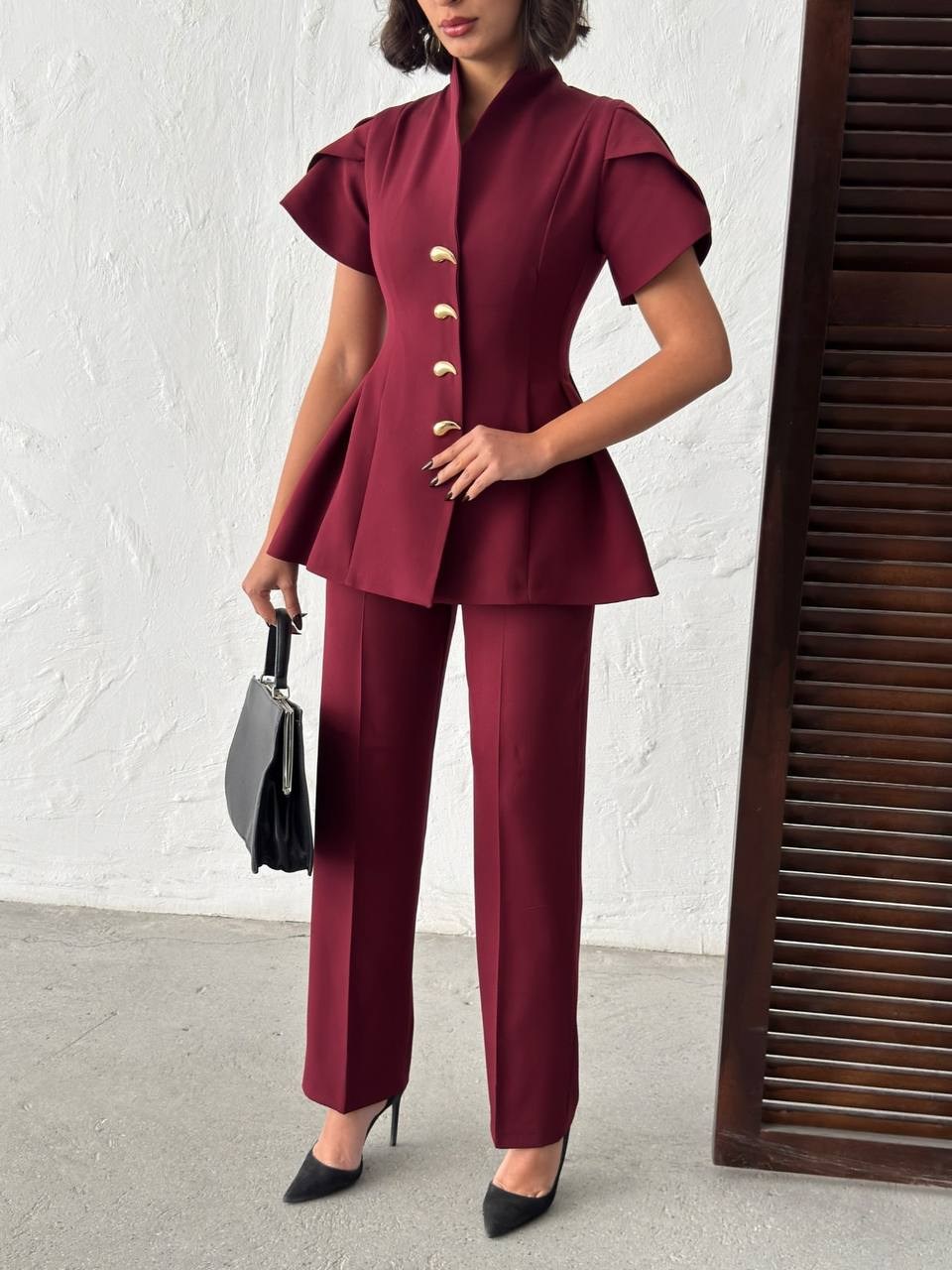 Gold Düğme Detaylı Peplum Kesim Şık Kadın Takım - Bordo