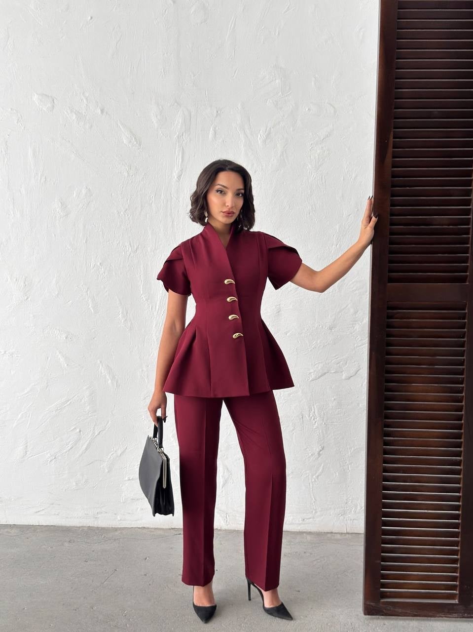 Gold Düğme Detaylı Peplum Kesim Şık Kadın Takım - Bordo