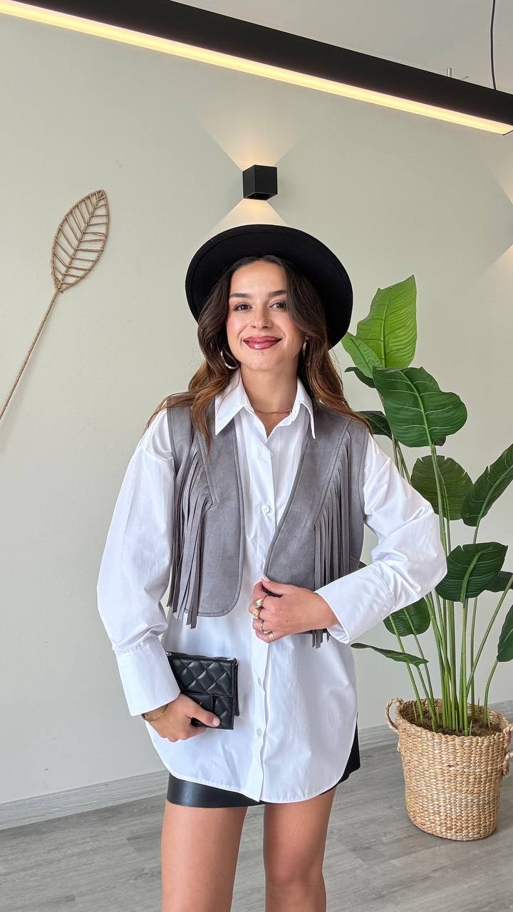 Püskül Detaylı Modern Yelek – Güçlü ve Özgür Stil-Gri - Gri