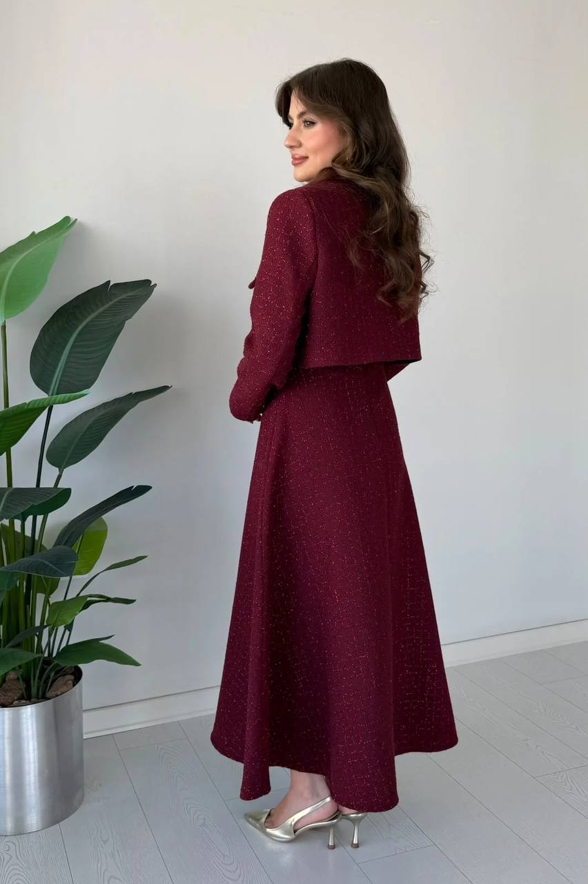 Zarafetin Modern Yorumu: Premium Dokulu Elbise & Ceket Takım Bordo