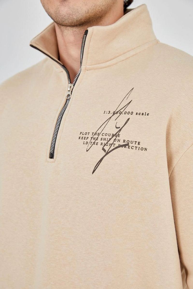 Erkek Yarım Fermuarlı Baskılı 3 iplik pamuklu sweatshirt - Bej